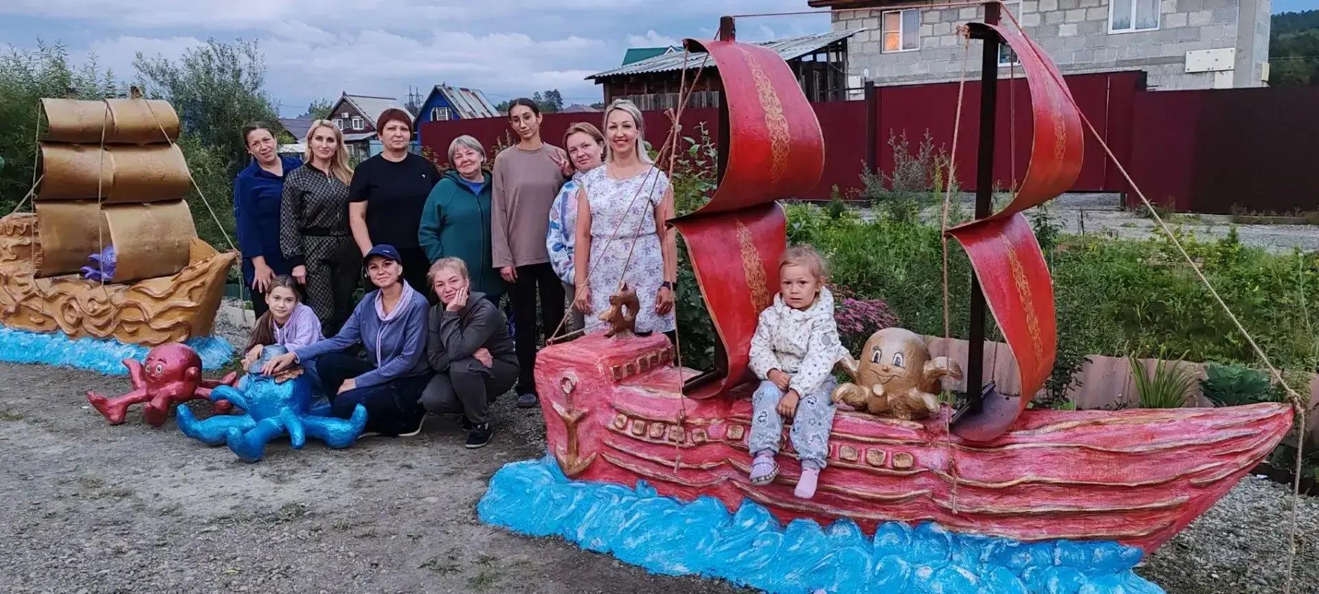 «Алые паруса» появились на аллее сказок в ТОС «Лесной»